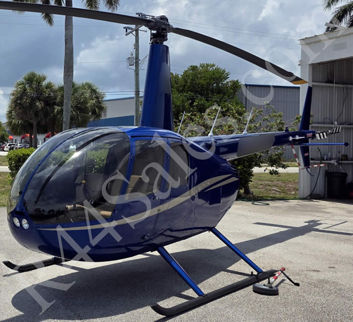2025 Raven II w/AC w/Glass Panel w/Auto Pilot